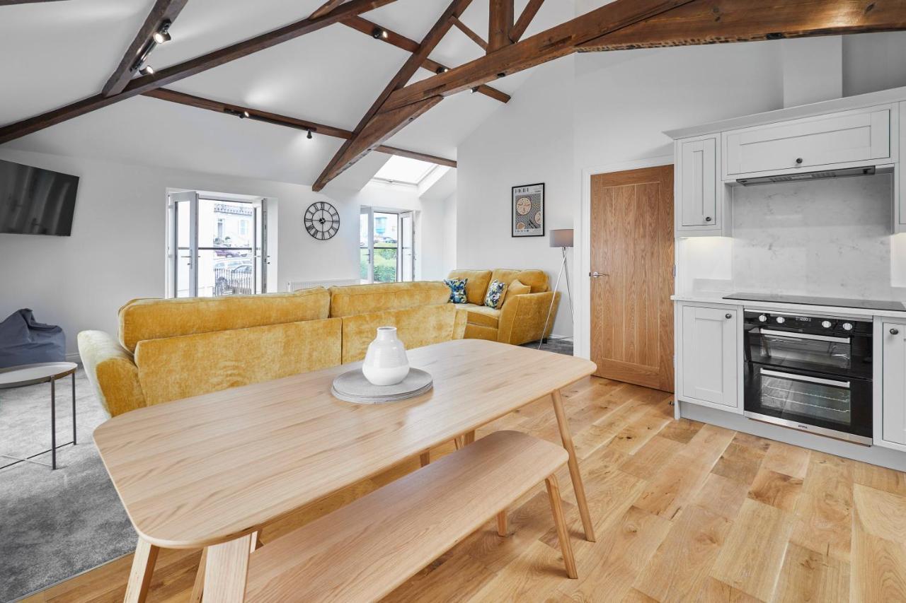 Host & Stay - 3 The Mount Whitby Bagian luar foto